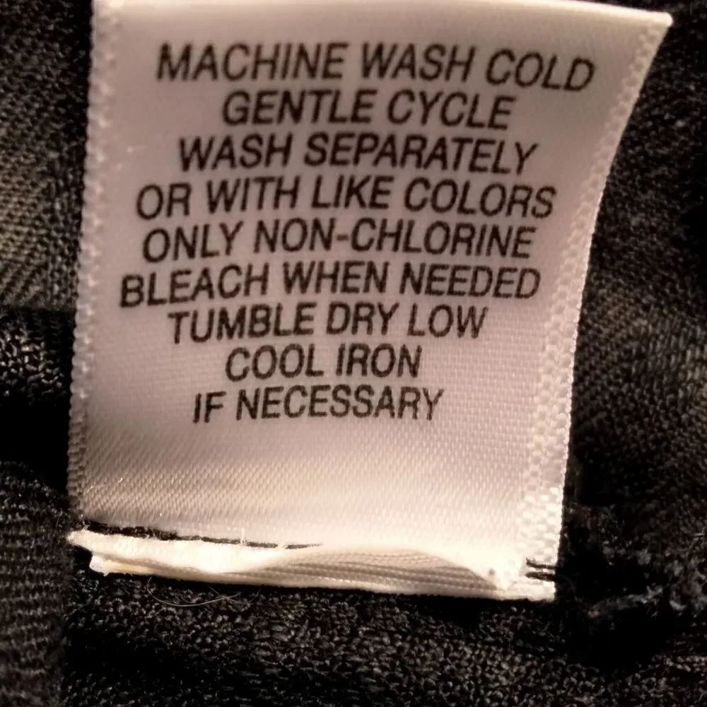 "Studio Works" woman's button up shirt - Picture 8 of 8